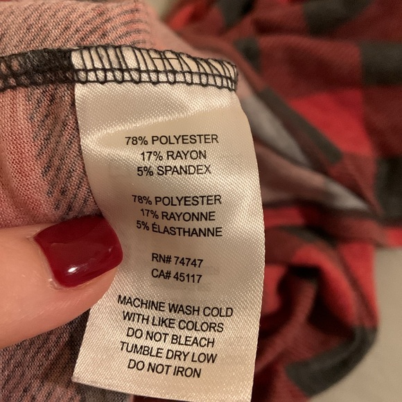 Pajama Set - Picture 3 of 7